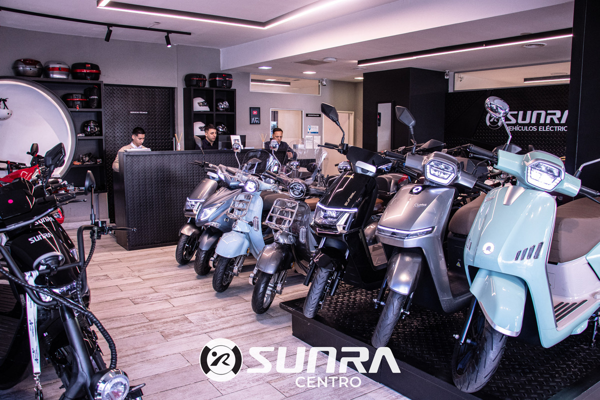 Scooter Electrico Sunra Hawk Litio Usada Negro + Casco / E - Imagen 6