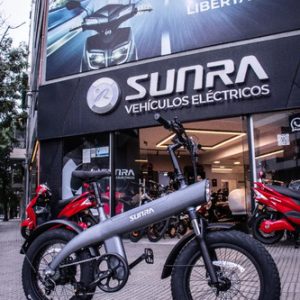 Bicimoto Electrica Q3 Sunra Portaequipaje + Casco / M